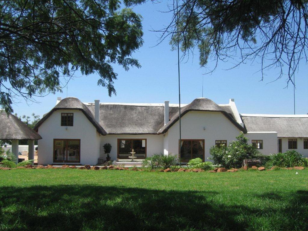 Steynshoop Self-Catering Valley Lodge Apartment Hekpoort